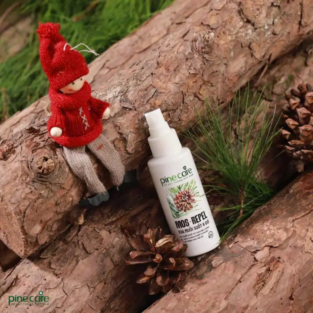 Combo of 02 PineCare mosquito repellent sprays with natural ingredients, effective in repelling mosquitoes for up to 6 hours 50ml, 100ml