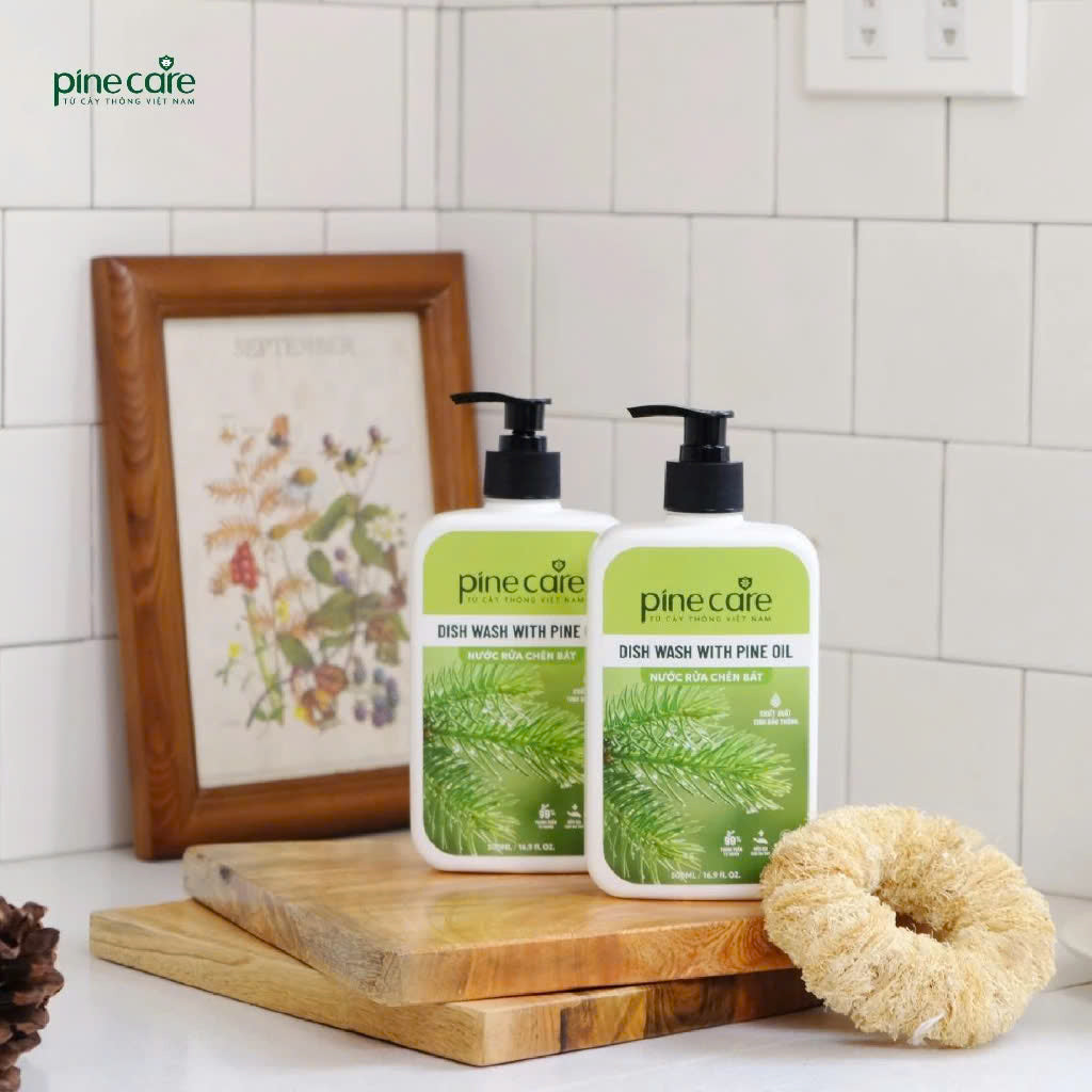 Combo of 02 bottles of PineCare dishwashing liquid extracted from pure pine essential oil 500ml x 2